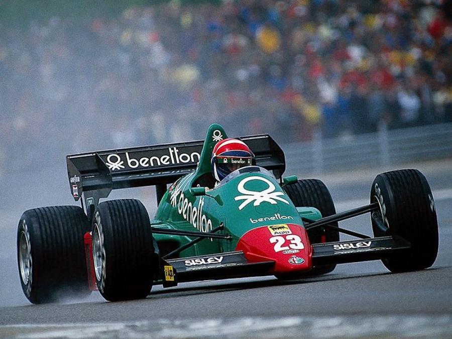  Alfa Romeo 184T 1984 года  (фото 10 из 11)